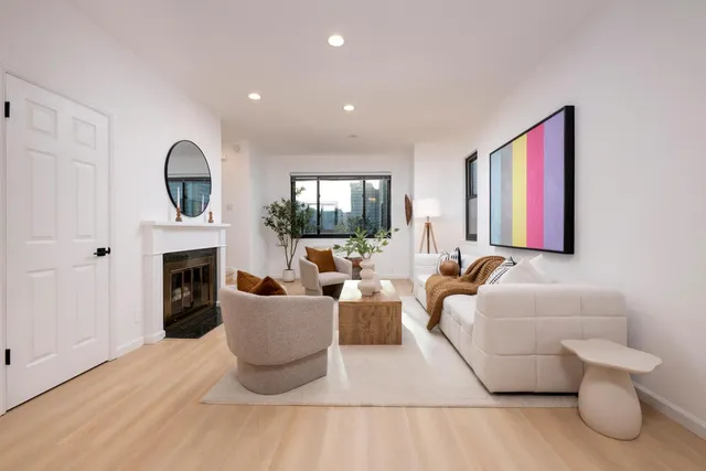 $1,200,000 | 733 Fairfield Road, Unit 10, Burlingame, CA 94010