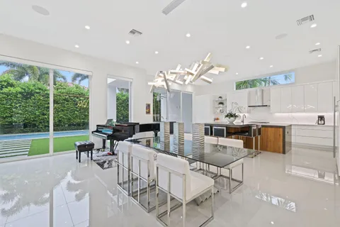 $7,095,000 | 2265 Queen Palm Road, Boca Raton, FL 33432