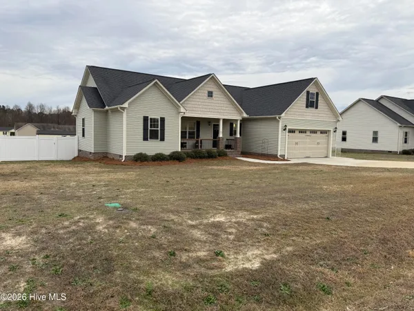 $399,900 | 41 Clipper Lane, Smithfield, NC 27577