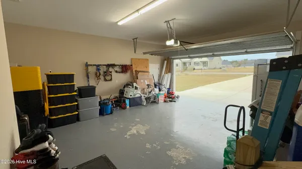 $399,900 | 41 Clipper Lane, Smithfield, NC 27577