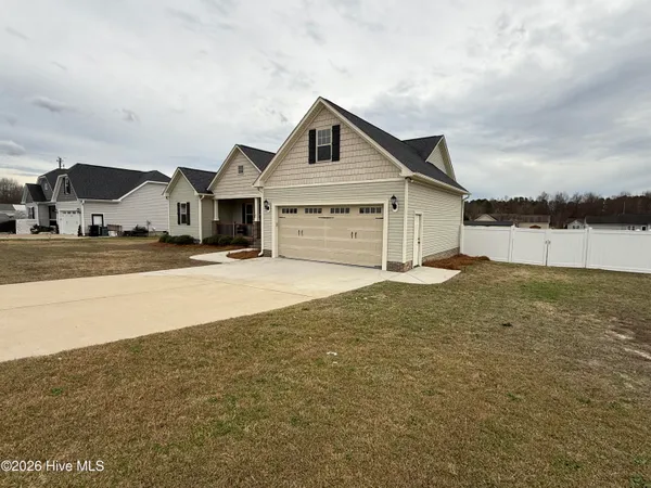 $399,900 | 41 Clipper Lane, Smithfield, NC 27577