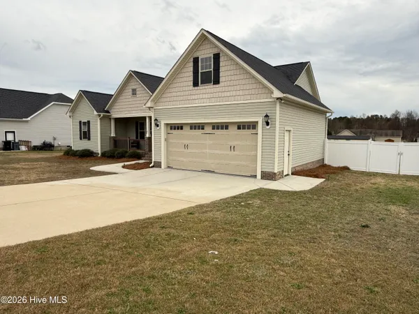 $399,900 | 41 Clipper Lane, Smithfield, NC 27577