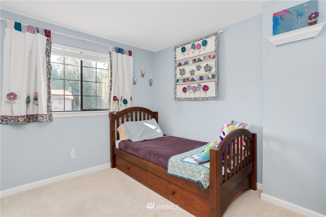 1084 Goat Trail Loop Road Mukilteo, WA 98275 - Photo 14 of 25 Gallery Image 14