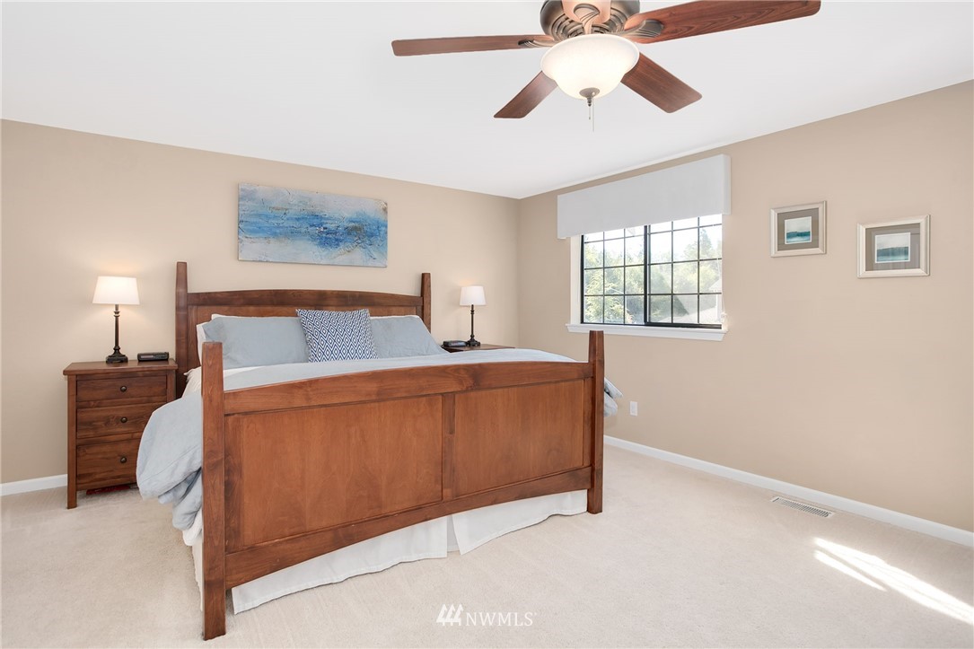 1084 Goat Trail Loop Road Mukilteo, WA 98275 - Photo 19 of 25 Gallery Image 19
