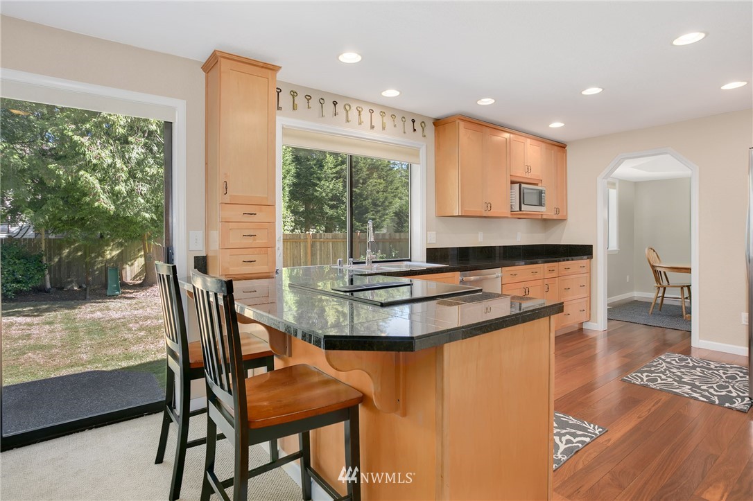 1084 Goat Trail Loop Road Mukilteo, WA 98275 - Photo 7 of 25 Gallery Image 7