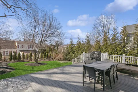 $840,000 | 84 Lakeview Avenue, Scarsdale, NY 10583