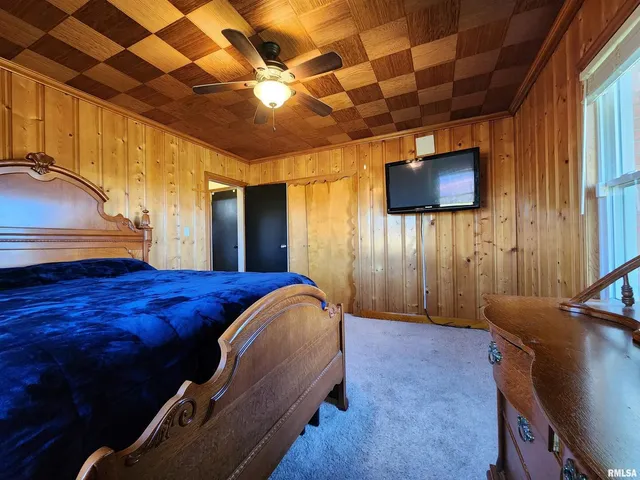 $189,900 | 325 Butler Road, Harrisburg, IL 62946