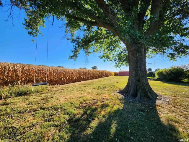 $189,900 | 325 Butler Road, Harrisburg, IL 62946