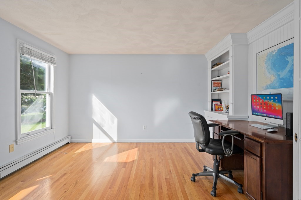 4 Balsam Drive Beverly, MA 01915 - Photo 5 of 34