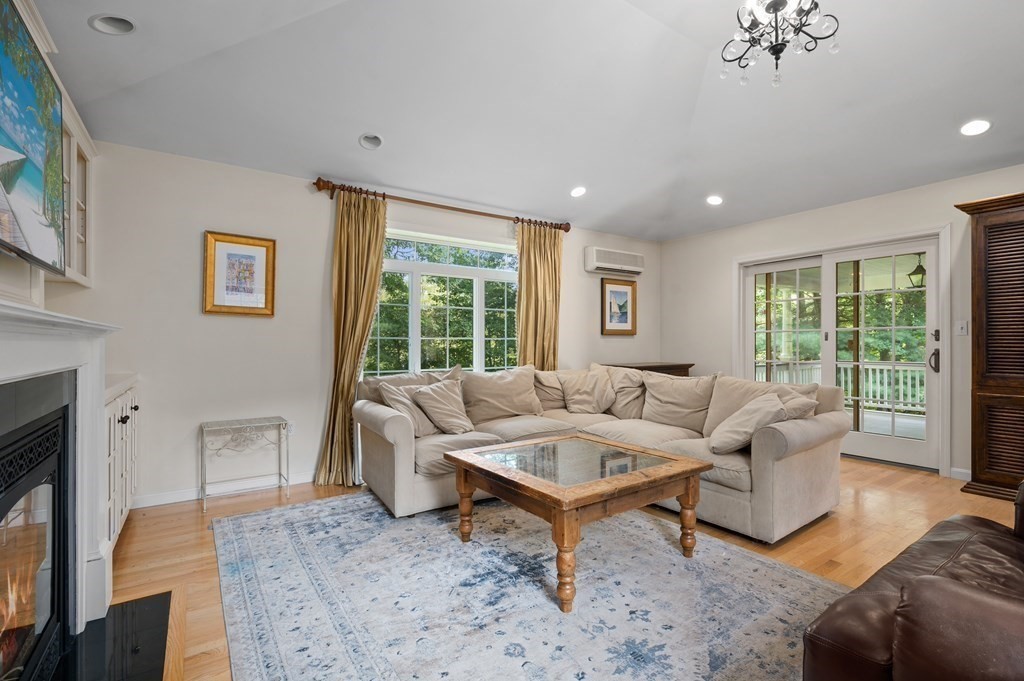 4 Balsam Drive Beverly, MA 01915 - Photo 10 of 34