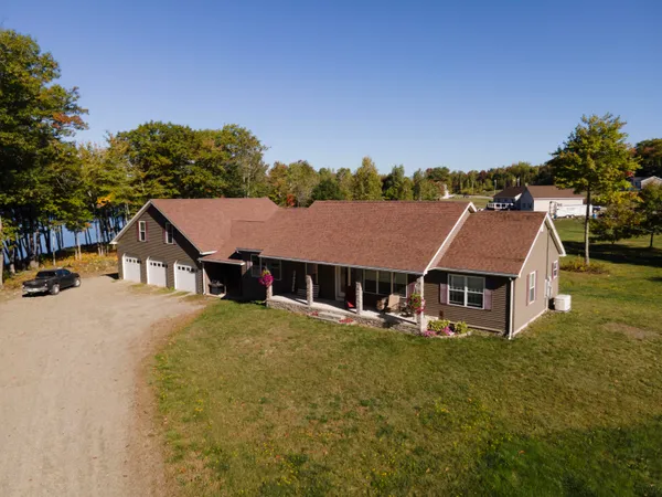 $529,000 | 45 Oakview Lane, Enfield, ME 04493