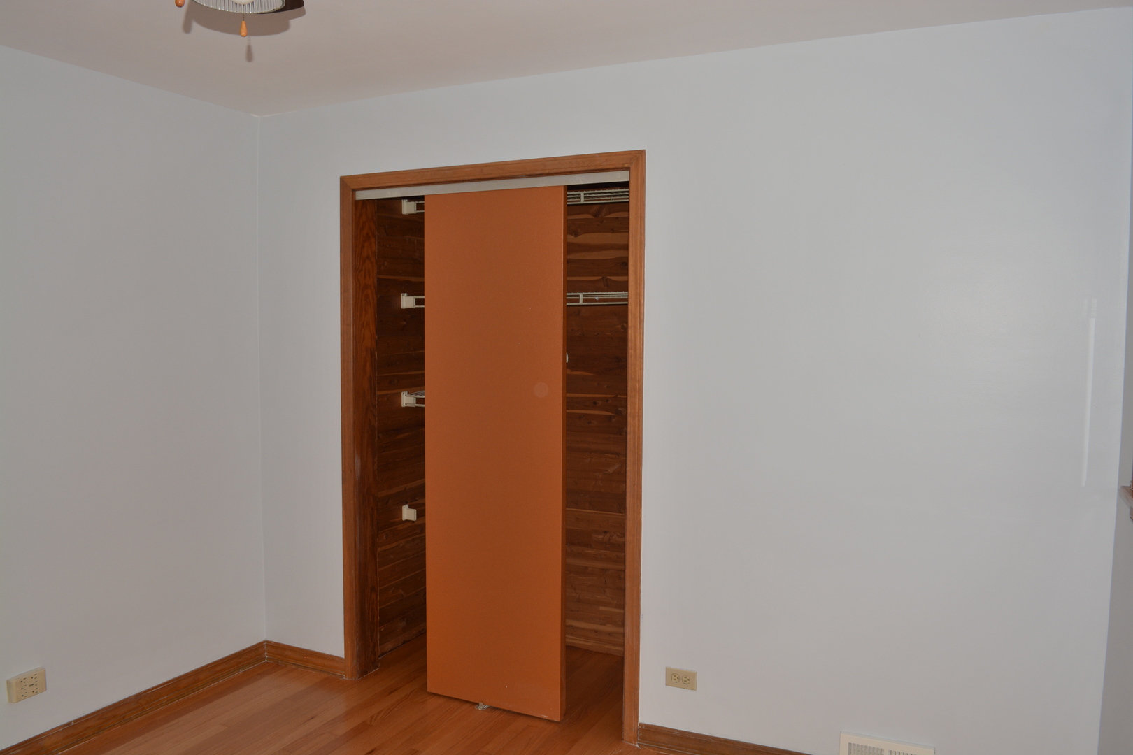 5929 West 64th Street Chicago, IL 60638 - Photo 5 of 18