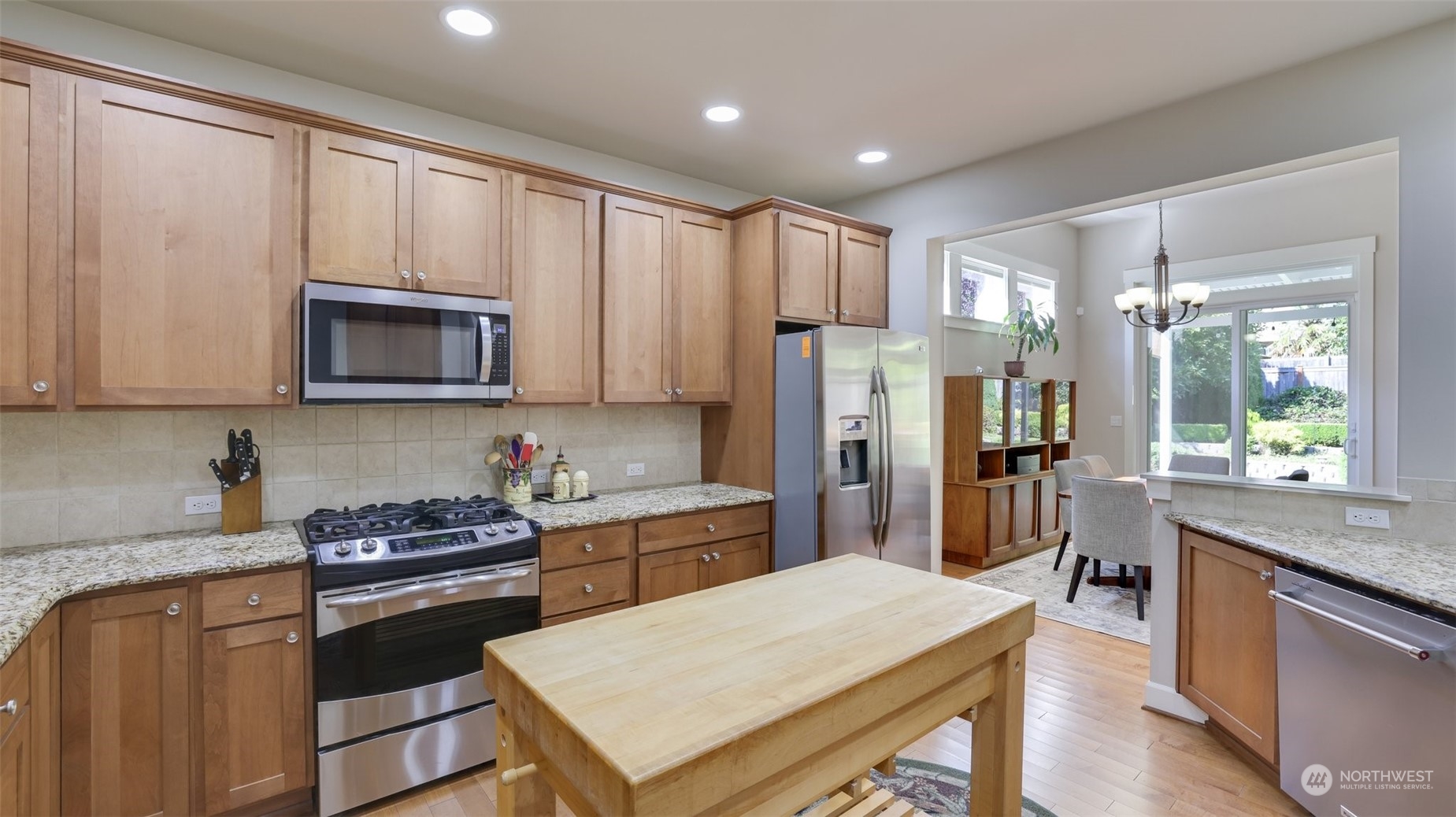 6310 Northeast 1st Street Renton, WA 98059 - Photo 7 of 35