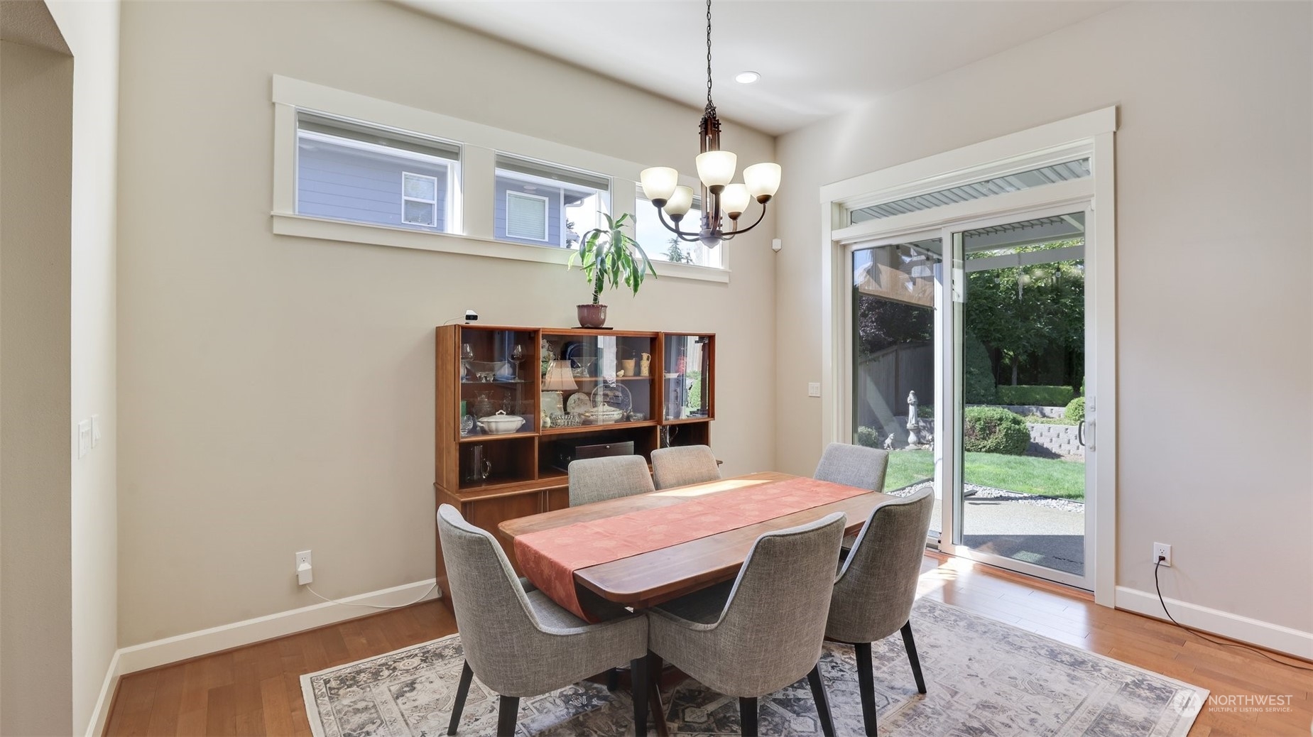 6310 Northeast 1st Street Renton, WA 98059 - Photo 8 of 35