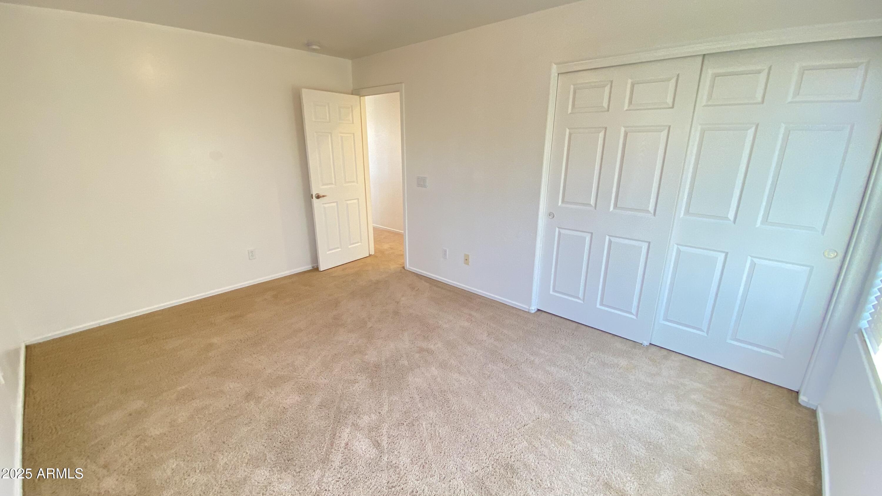 7425 West Crown King Road Phoenix, AZ 85043 - Photo 18 of 27 a view of an empty room