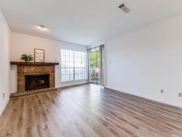 $1,450 | 114 Henry M Chandler Drive, Rockwall, TX 75032