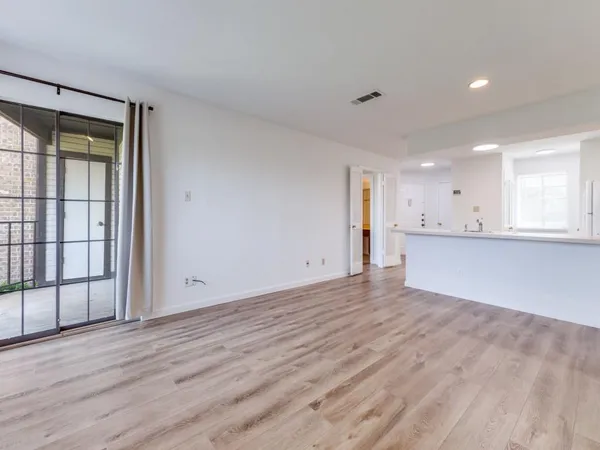 $1,450 | 114 Henry M Chandler Drive, Rockwall, TX 75032