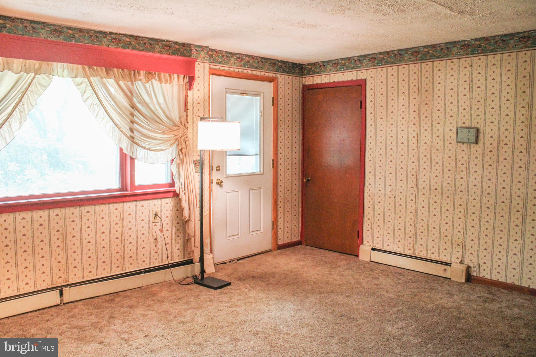 4547 Alum Springs Road Edinburg, VA 22824 - Photo 5 of 52 Gallery Image 5