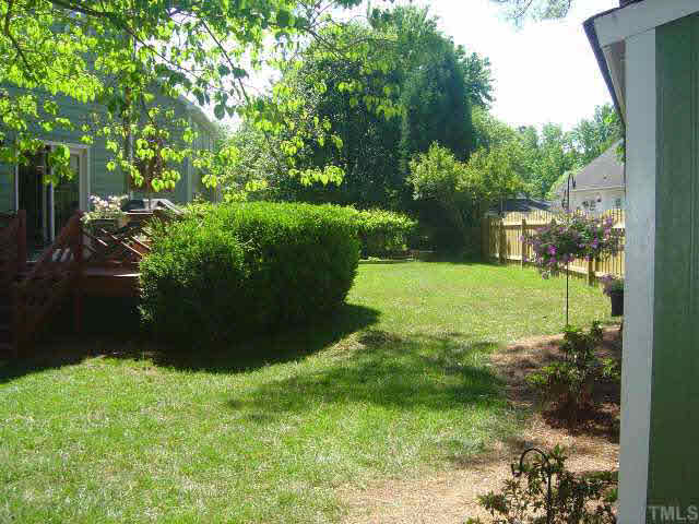8705 Den Court Raleigh, NC 27615 - Photo 8 of 10