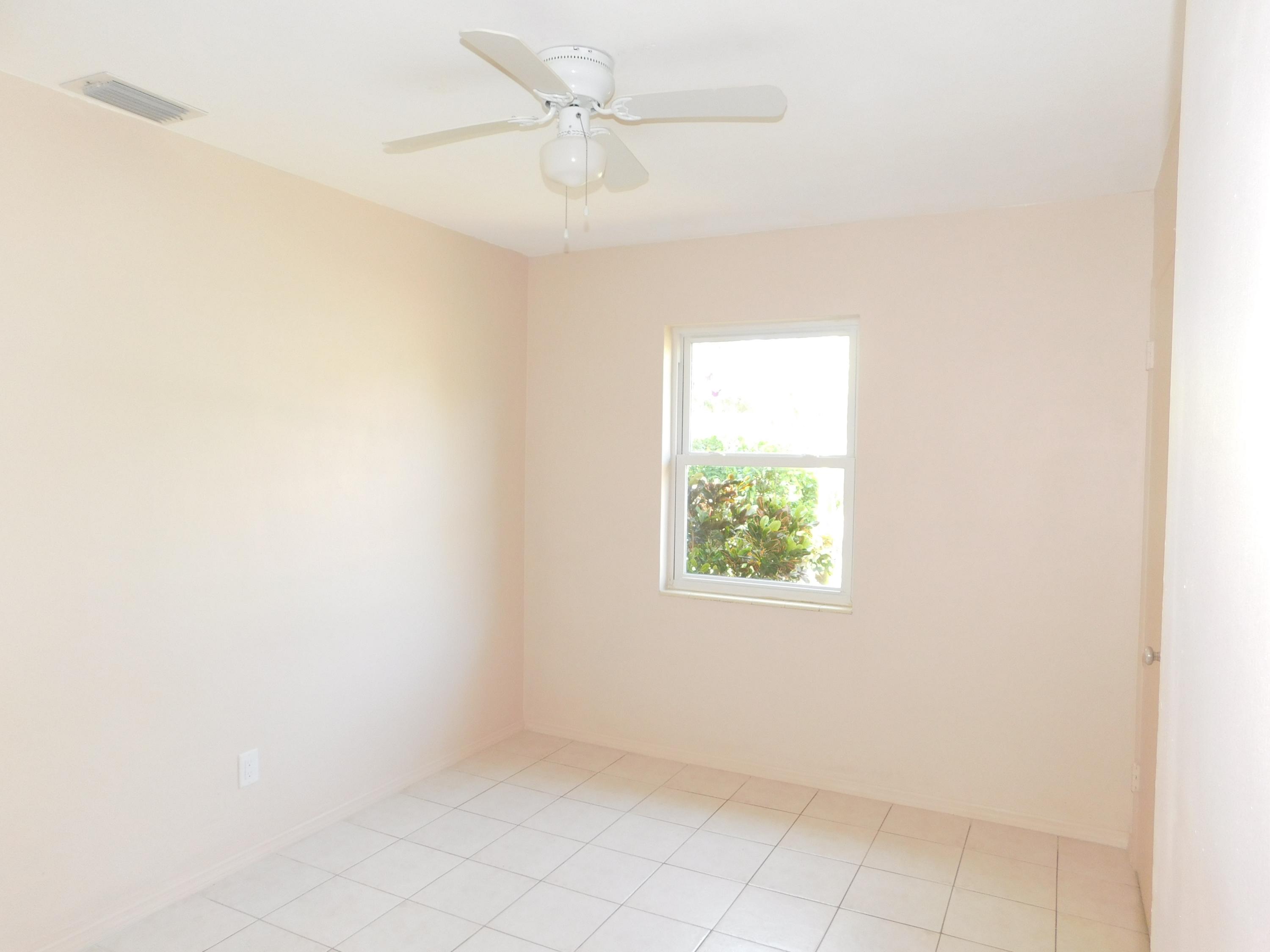 709 El Rancho Drive Fort Pierce, FL 34982 - Photo 15 of 18 bed2