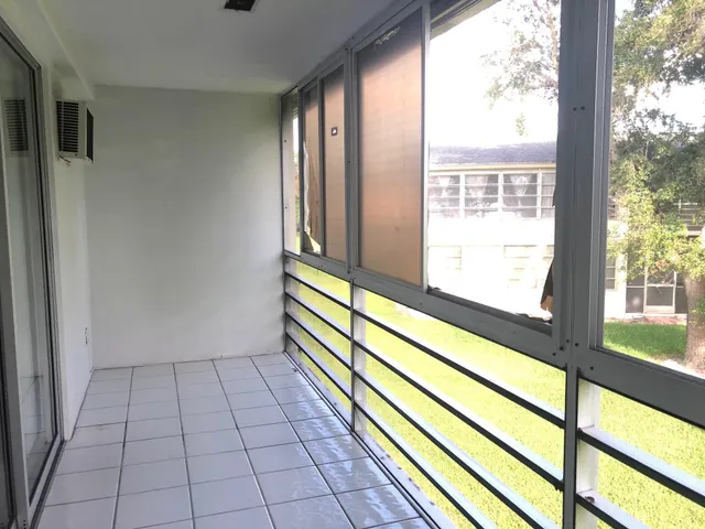 $1,350 | 32 Ventnor Drive, Unit 32, Deerfield Beach, FL 33442