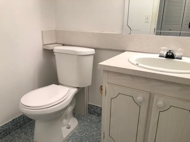 $1,350 | 32 Ventnor Drive, Unit 32, Deerfield Beach, FL 33442