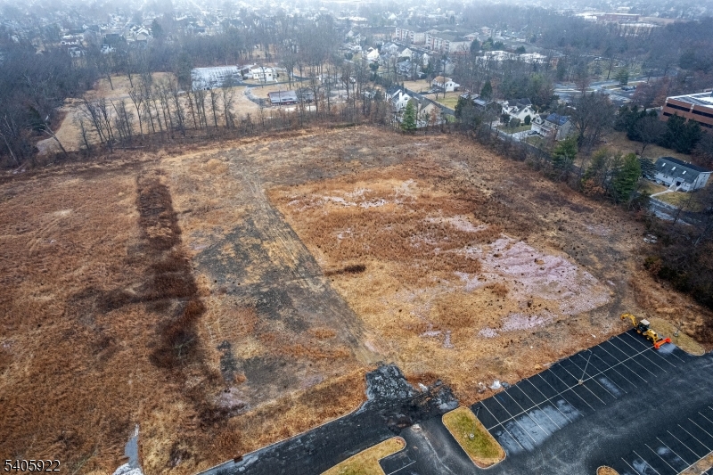 0 Woodside Lane Bridgewater, NJ 08807 - Photo 7 of 25 a view of a backyard of the house