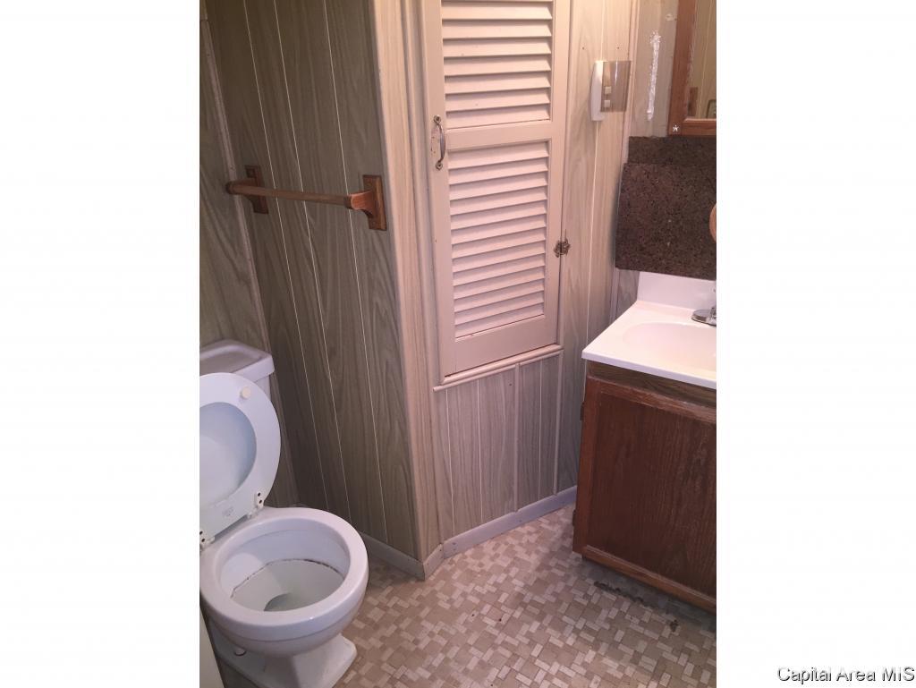 1845 Reed Avenue Springfield, IL 62704 - Photo 5 of 9 Gallery Image 5