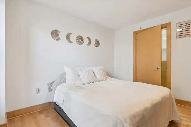 $2,450 | 333 West Mifflin Street, Unit 4090, Madison, WI 53703