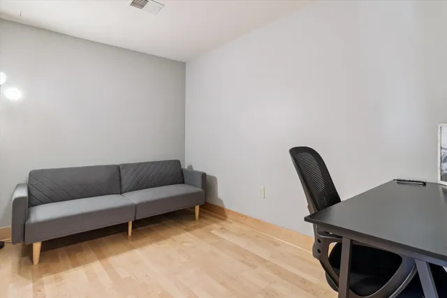 $2,450 | 333 West Mifflin Street, Unit 4090, Madison, WI 53703