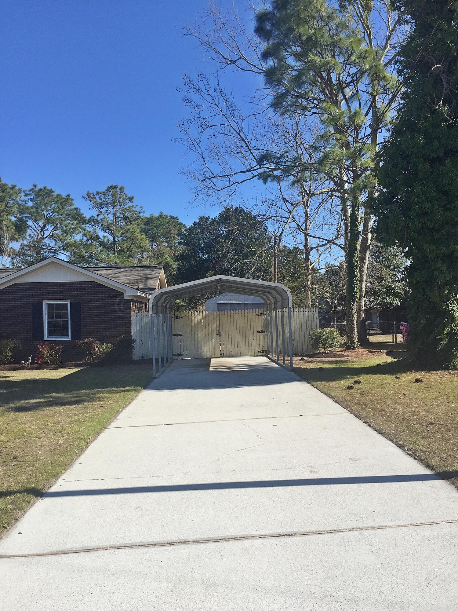 4817 Stillwell Road Wilmington, NC 28412 - Photo 2 of 23 IMG_4454
