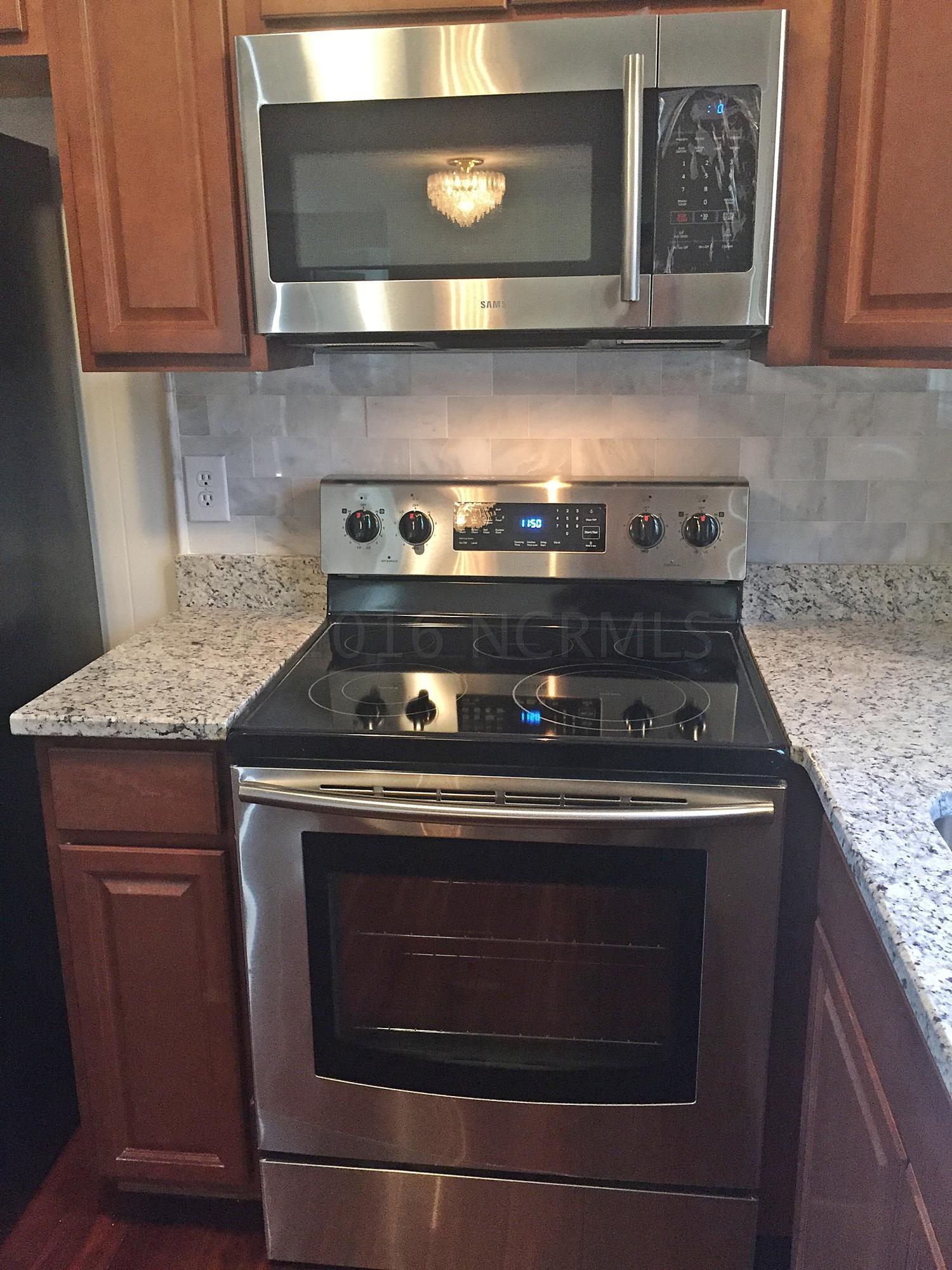 4817 Stillwell Road Wilmington, NC 28412 - Photo 8 of 23 IMG_4462