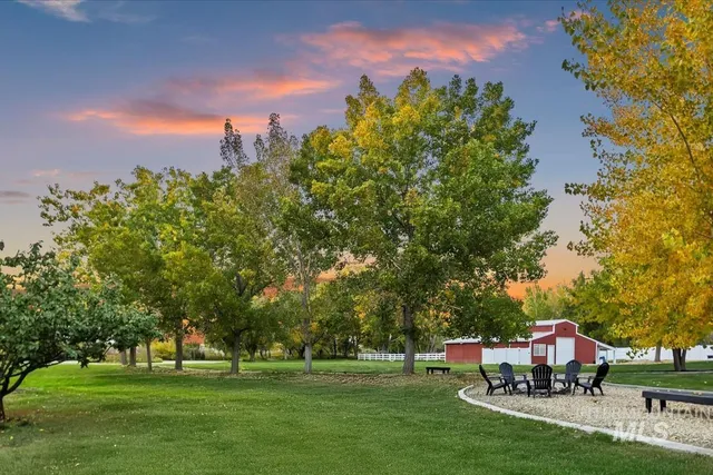 $1,895,000 | 1417 North Kcid Road, Caldwell, ID 83605