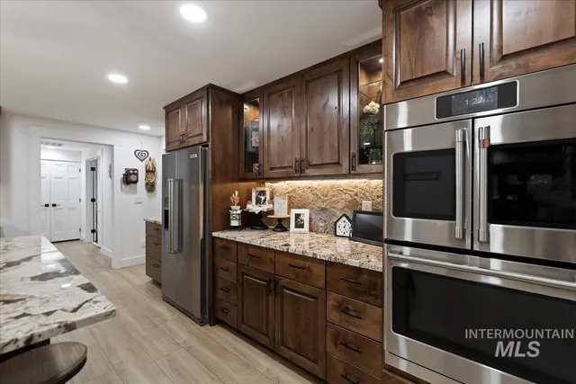 $1,895,000 | 1417 North Kcid Road, Caldwell, ID 83605