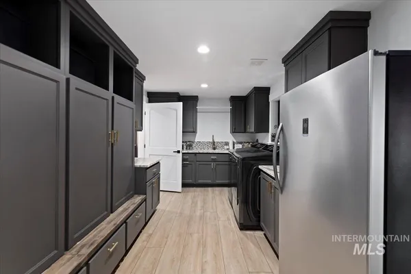 $1,875,000 | 1417 North Kcid Road, Caldwell, ID 83605