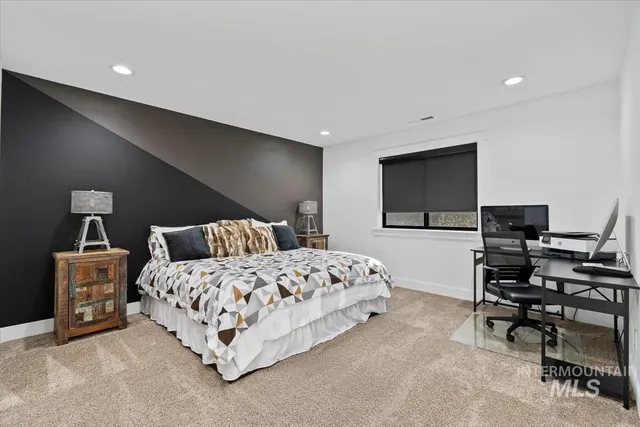 $1,895,000 | 1417 North Kcid Road, Caldwell, ID 83605