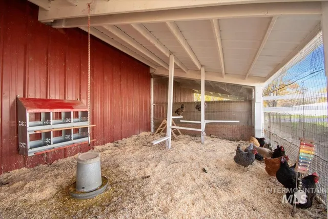 $1,895,000 | 1417 North Kcid Road, Caldwell, ID 83605