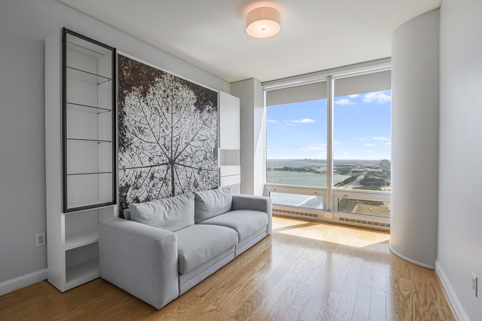 340 East Randolph Street, Unit 3503 Chicago, IL 60601 - Photo 15 of 19