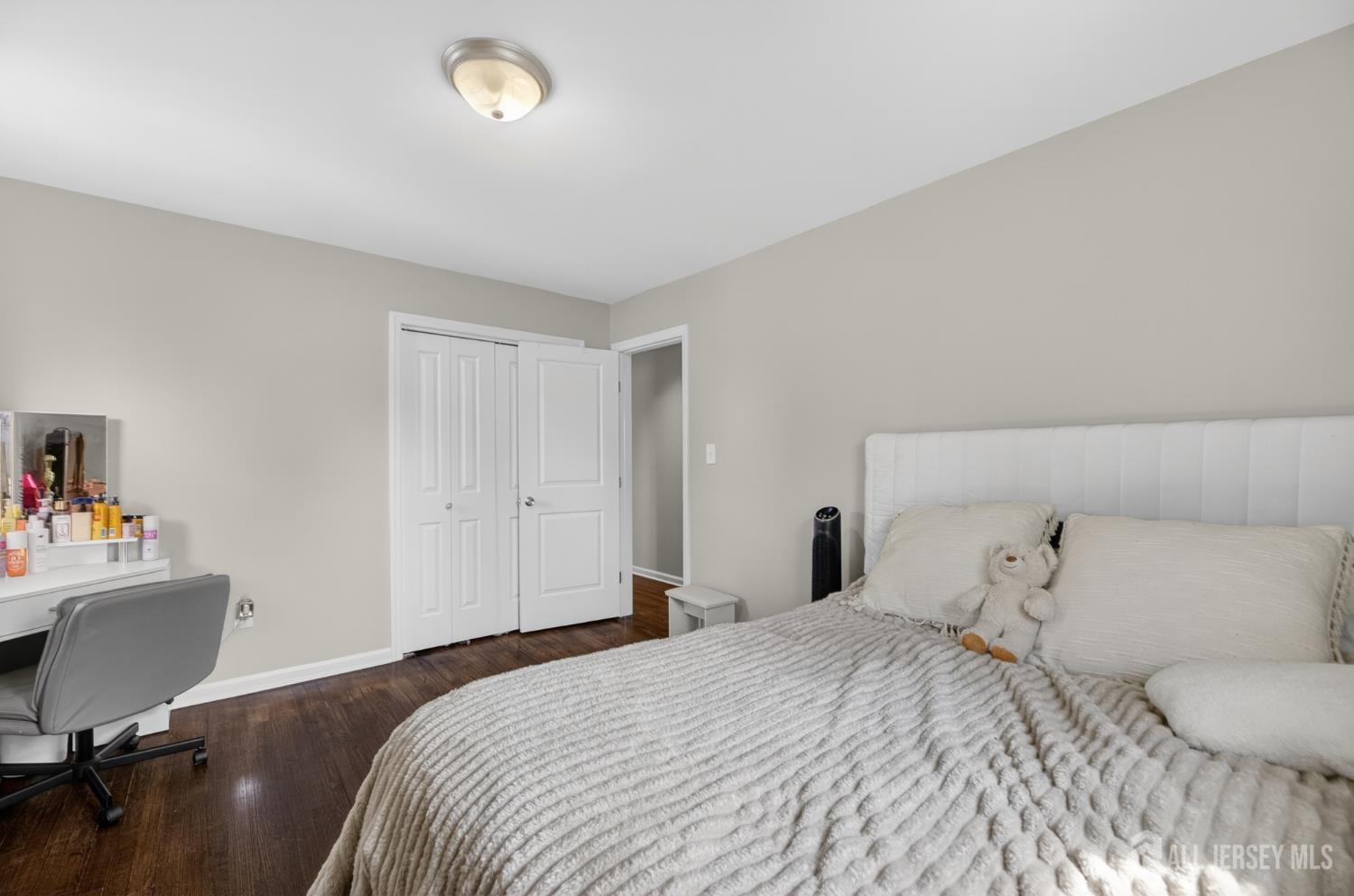 1382 Osage Road North Brunswick, NJ 08902 - Photo 26 of 48