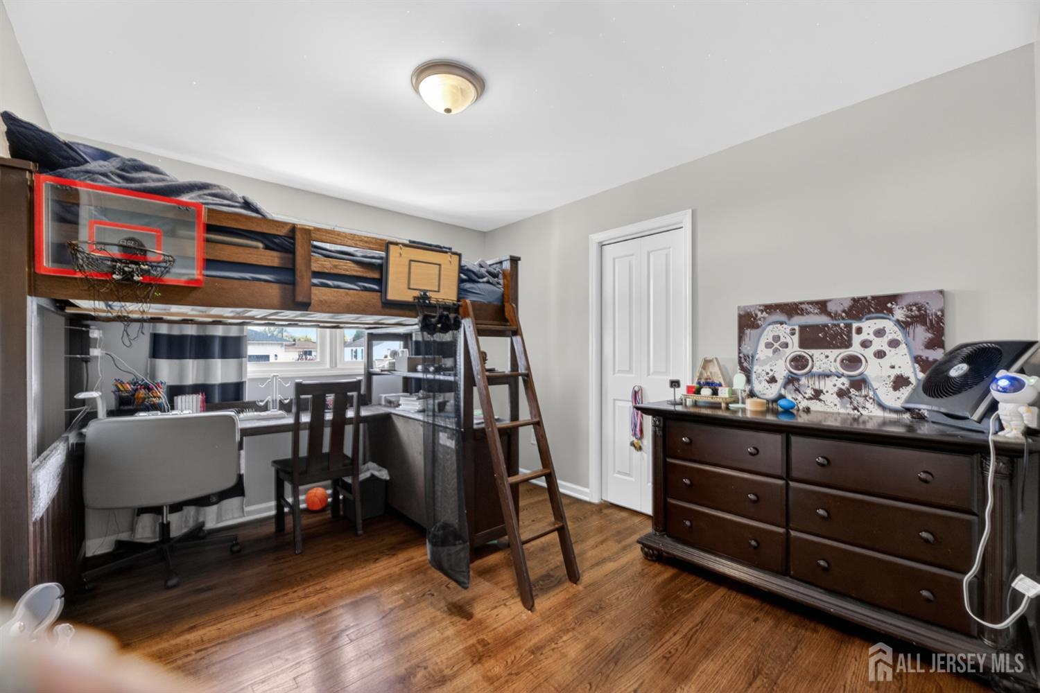 1382 Osage Road North Brunswick, NJ 08902 - Photo 27 of 48