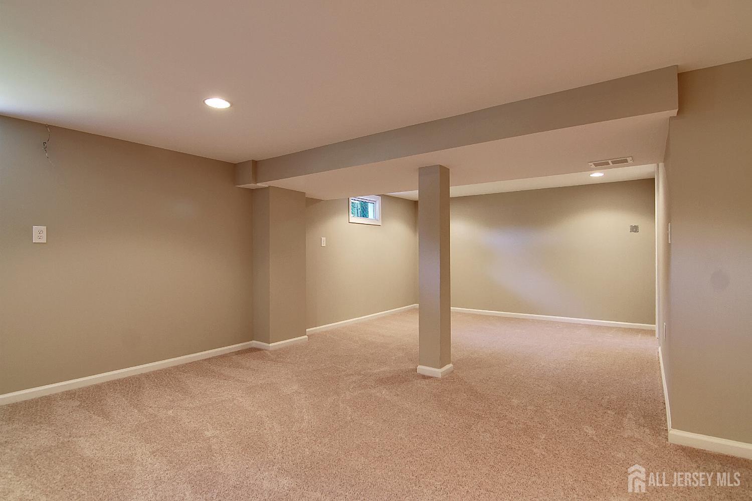 1382 Osage Road North Brunswick, NJ 08902 - Photo 32 of 48