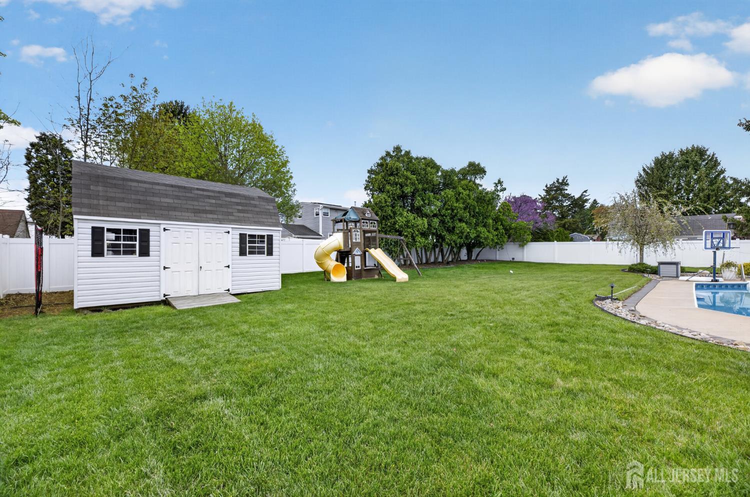 1382 Osage Road North Brunswick, NJ 08902 - Photo 40 of 48