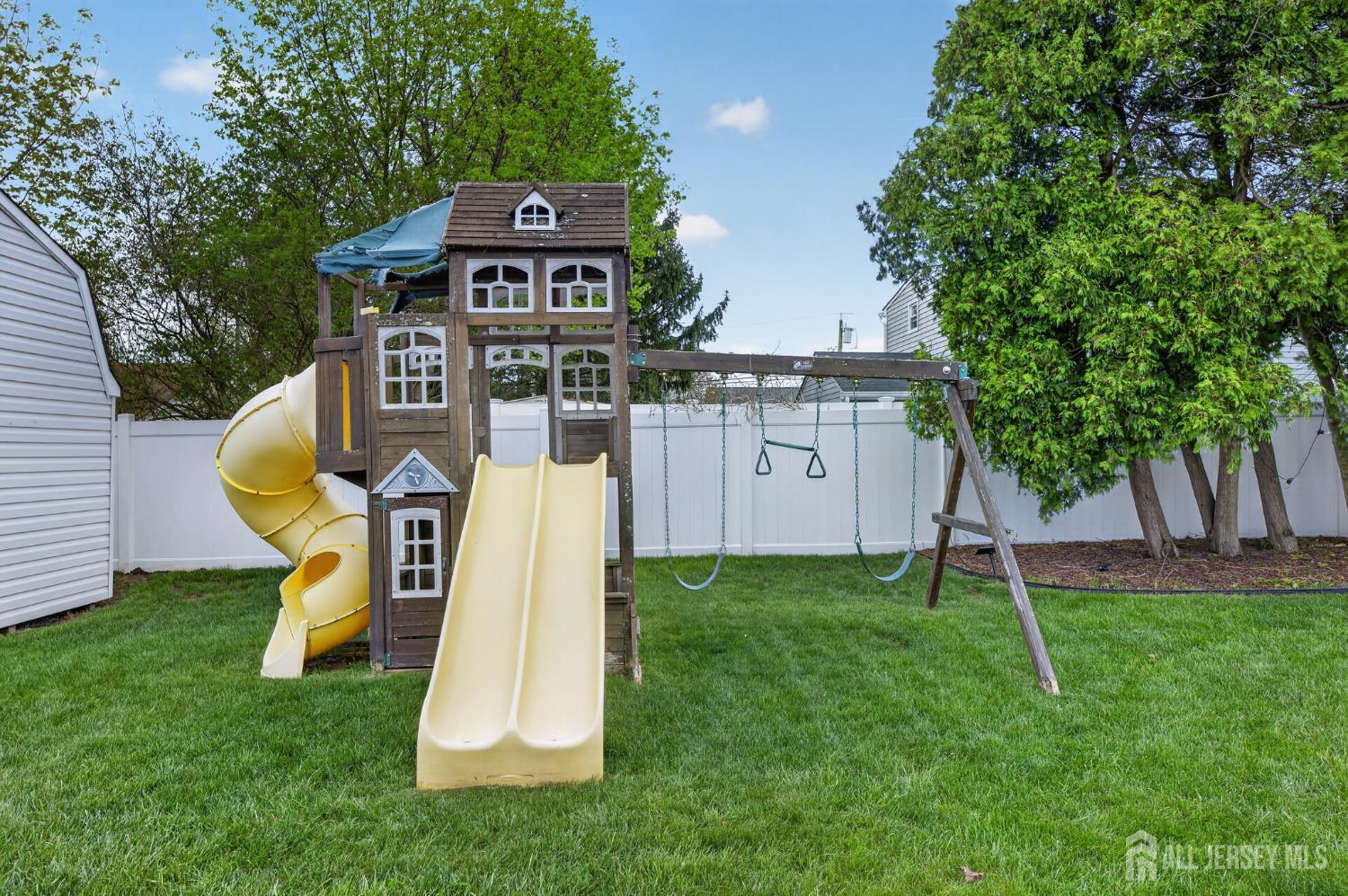 1382 Osage Road North Brunswick, NJ 08902 - Photo 41 of 48