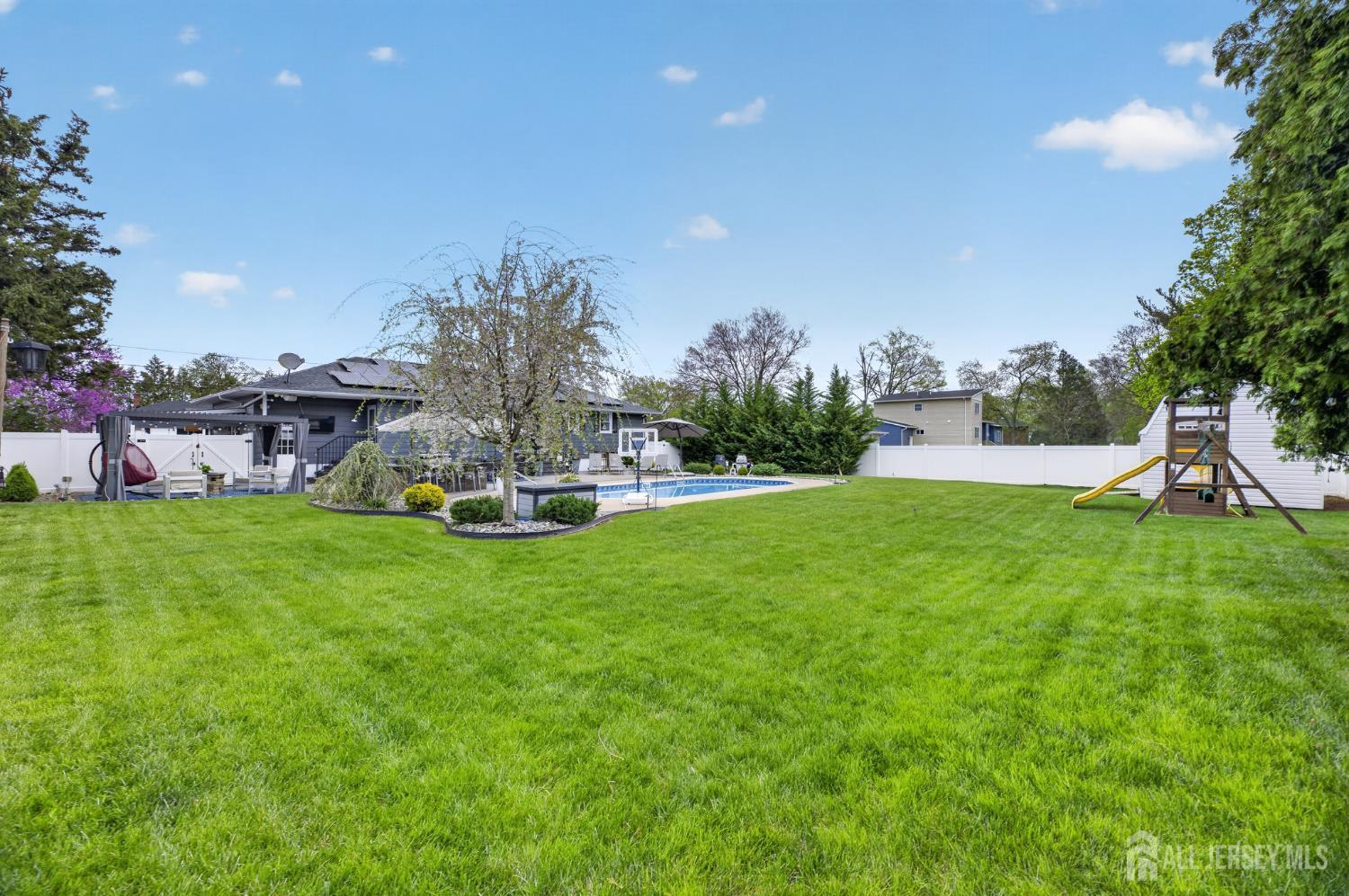 1382 Osage Road North Brunswick, NJ 08902 - Photo 42 of 48