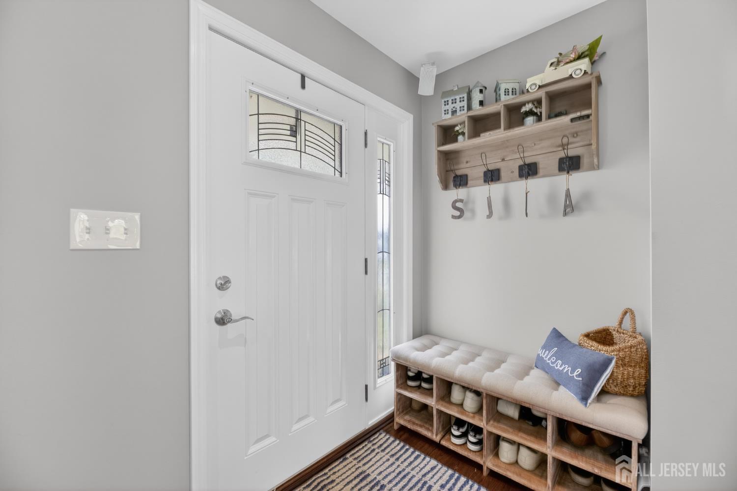 1382 Osage Road North Brunswick, NJ 08902 - Photo 7 of 48