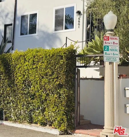$4,850 | 6881 Yeager Place, Los Angeles, CA 90068
