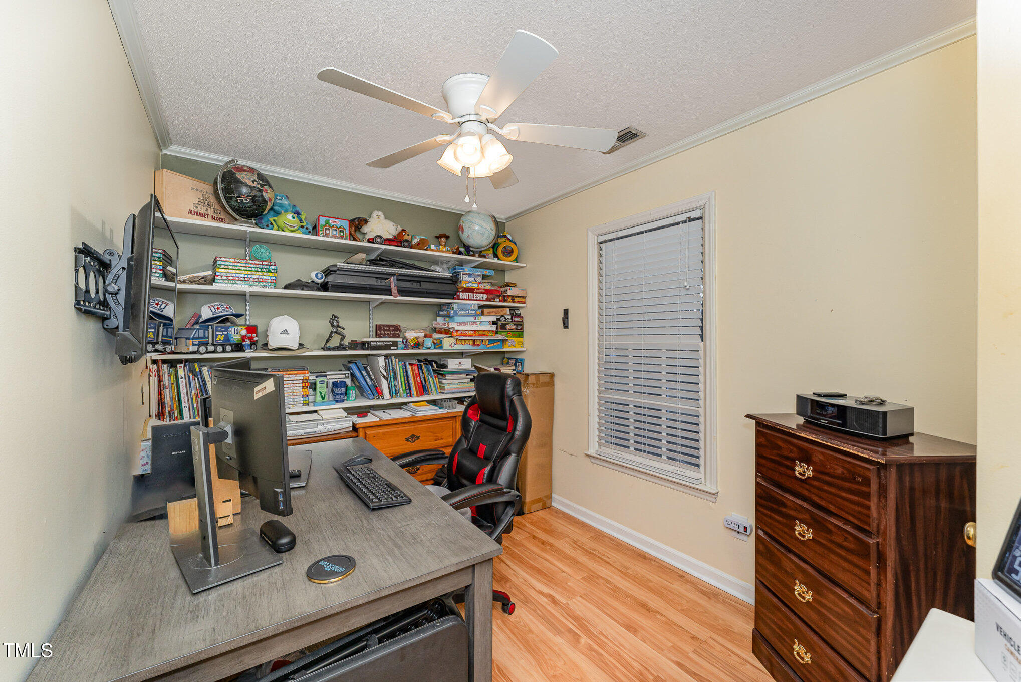 6329 Dry Fork Lane Raleigh, NC 27617 - Photo 29 of 40 025_a7402607-edit_770