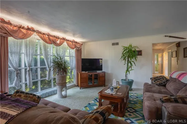 $364,900 | 227 Crescent Drive, Lincoln, MO 65338