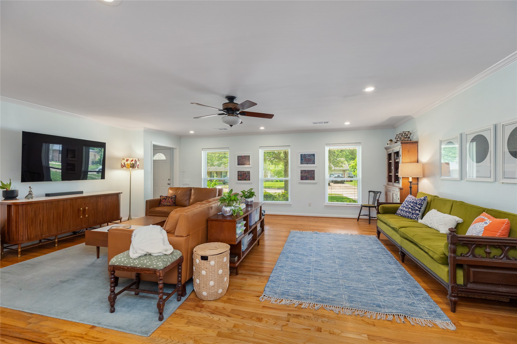 5222 Spellman Road Houston, TX 77035 - Photo 5 of 26