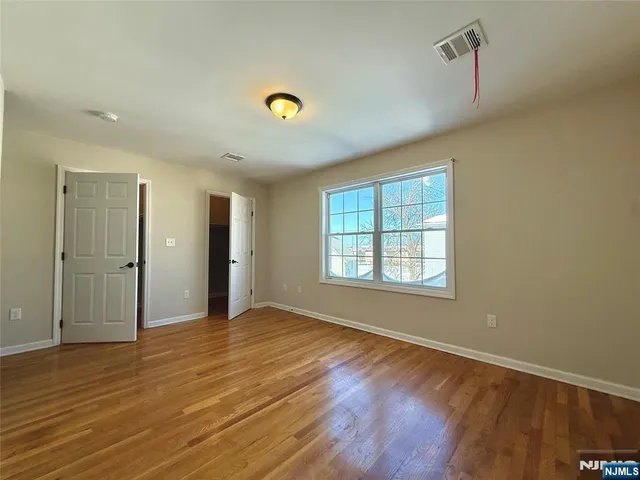 $2,900 | 623-625 Magnolia Avenue, Unit 2, Elizabeth, NJ 07206